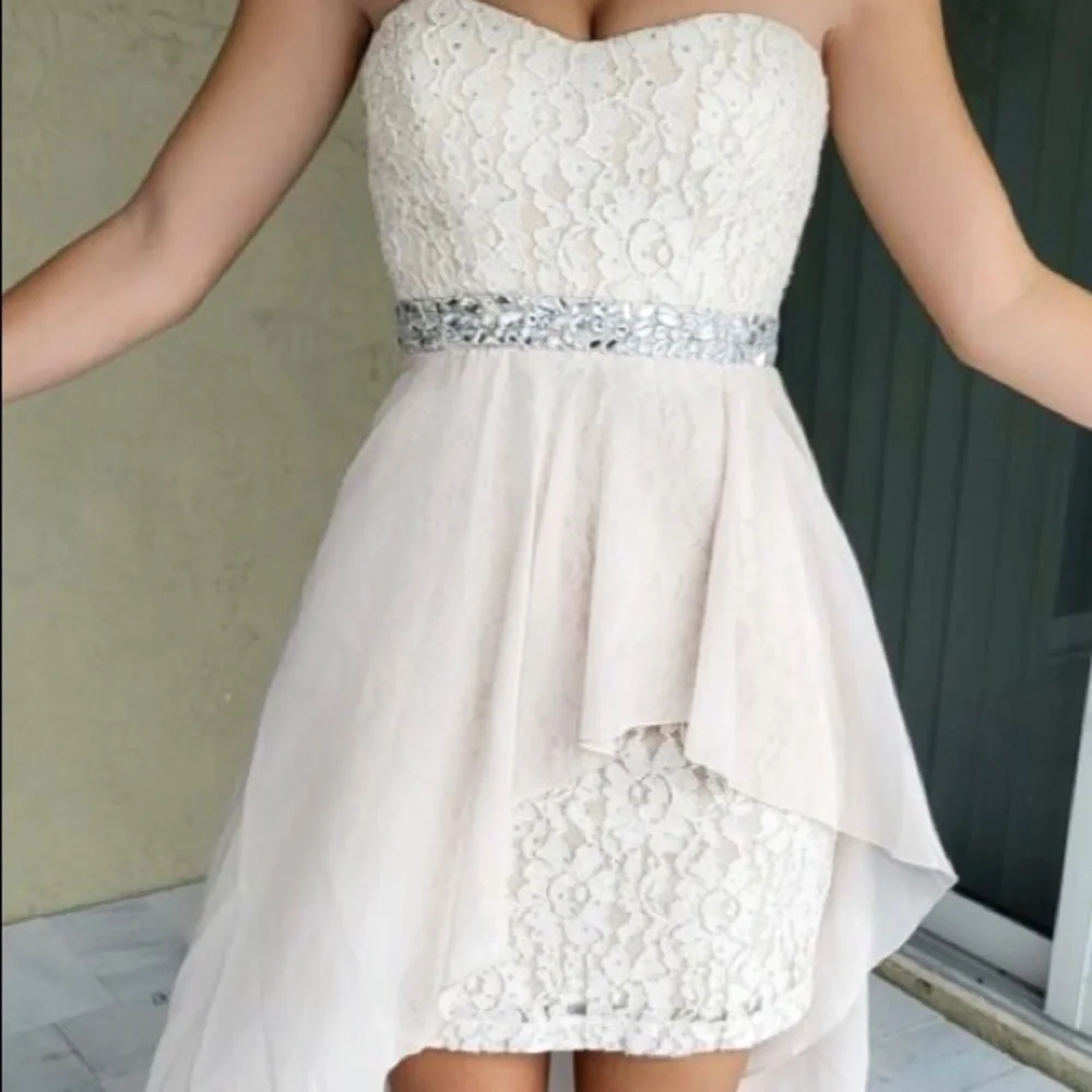 High low lace and mesh dress - Picture 3 of 4